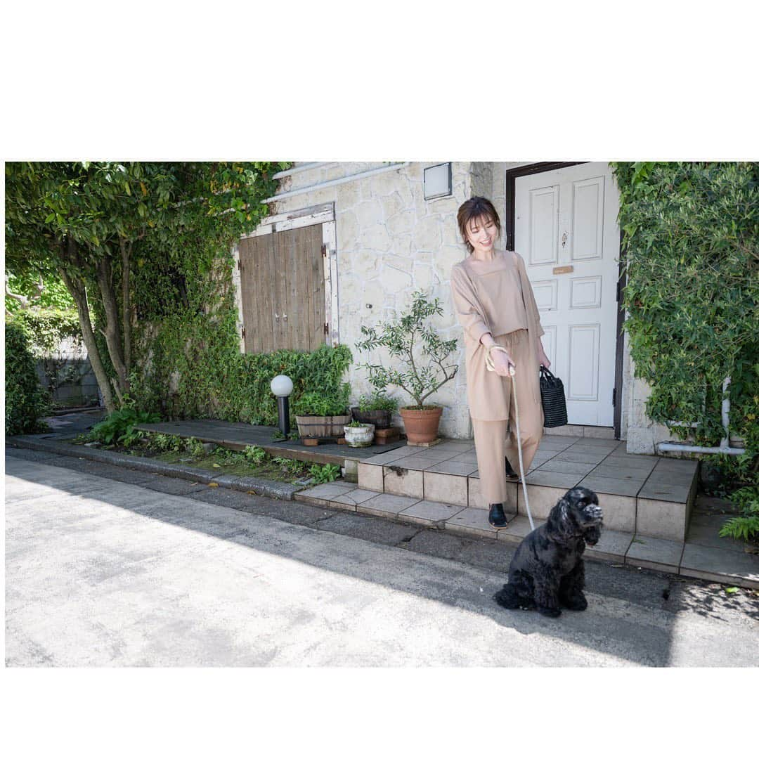 宇賀なつみさんのインスタグラム写真 - (宇賀なつみInstagram)「. . 今朝の【土曜はナニする⁉︎】 キラキラ朝じかんのコーナーで着用していたのは、 @sana_me_official  ドルマンカーディガンとオールインワンです♪ . . ドルマンカーディガンは、 どの角度から見てもカタチが可愛くて、 ちょっとそこまで… ほんの少し冷えるかも… そんな時にぴったりです‼︎ . オールインワンは、 とにかく着心地が良く楽ちんで、 後ろはインしてもアウトしてもok!! お手洗いの際も便利です。 . . @sana_me_official  #saname」5月1日 10時36分 - natsumi_uga