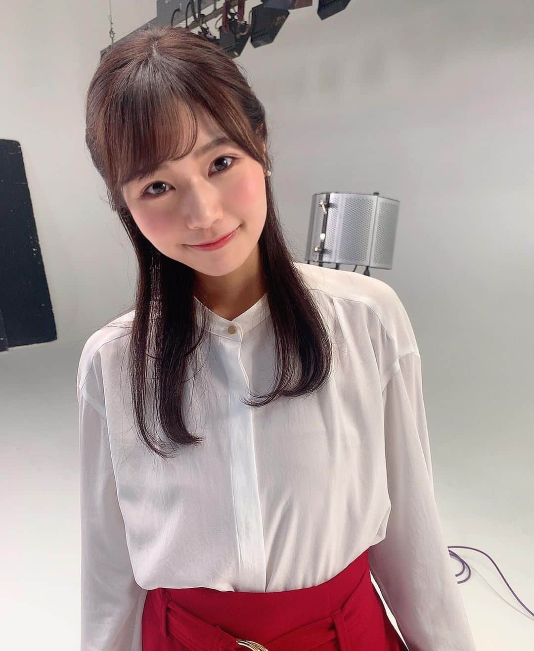 杉浦みずきのインスタグラム：「. 〜お知らせ〜  文化庁の「ARTS for the future!」事業の解説VTRに出演しています！✨ ARTS for the future! は、コロナ禍において、文化芸術活動をされている方々を支援する、補助金事業です。 動画で詳しく解説しているので、 ぜひチェックしてみて下さい☺️ ↓↓ https://aff.bunka.go.jp/about/  ストーリーにリンク貼ります！ ・ ・ #文化庁　#artsforthefuture」