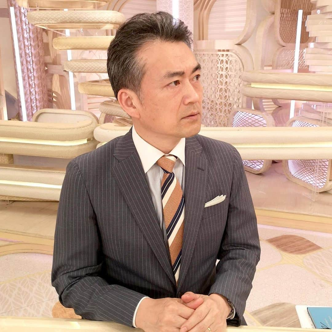 フジテレビ「プライムニュース イブニング」さんのインスタグラム写真 - (フジテレビ「プライムニュース イブニング」Instagram)「5連休初日、 全国各地の様子をお伝えしました。﻿ きょうもご覧になっていただきありがとうございました!﻿ あすもよろしくお願いします。﻿ ﻿ 生野陽子﻿ #Liesse @liesse_official﻿ ﻿ 内田嶺衣奈﻿ #BEATRICE @beatrice_fsf﻿ ﻿ #生野陽子﻿ #内田嶺衣奈 @reina.uchida﻿ #奥寺健 @fujitv_announcer﻿ #永尾亜子 @ako_nagao﻿ #フジテレビ﻿ #アナウンサー﻿ #ニュース」5月1日 18時39分 - livenews_it