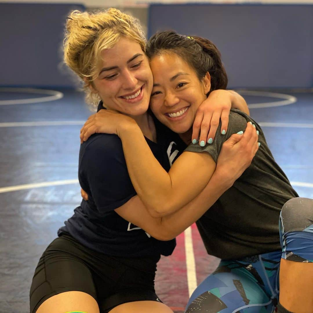 ヘレン・マロウリスのインスタグラム：「Hugs & body locks 🤼‍♀️🤼‍♂️ Had a great time at camp these past couple of weeks. First time Men & Women’s Freestyle had a joint camp together. It was so great to learn from everyone. Iron sharpens iron. 💪🏼 #tokyo #olympics #prepwork #tokyo2020 #wrestling #teamwork」