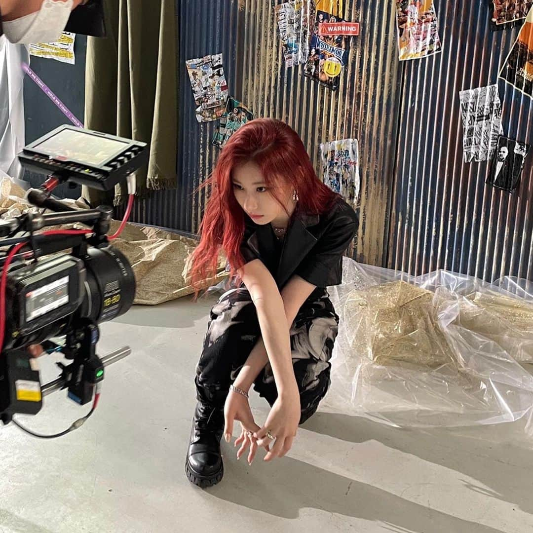 ITZYさんのインスタグラム写真 - (ITZYInstagram)「Thank u❤️」5月1日 17時53分 - itzy.all.in.us