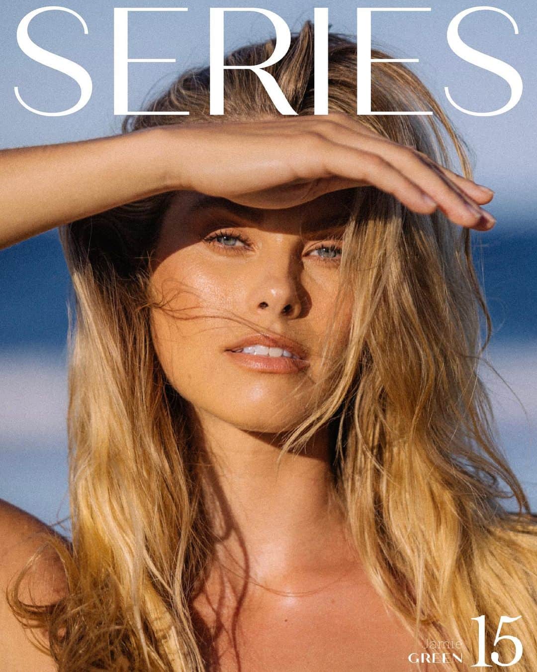 ナタリー・ジェーン・ローザーのインスタグラム：「One of my fave covers to date for my birthday month issue! @SERIESMAG issue 15 by @jamie_.green is out now ♉️💜 #MayIssue #OutNow」