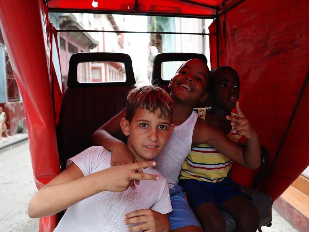 井浦新さんのインスタグラム写真 - (井浦新Instagram)「人が生きてく上で大切なものは何か豊かさとは何かを教えてくれるよ #キューバ」5月1日 21時27分 - el_arata_nest