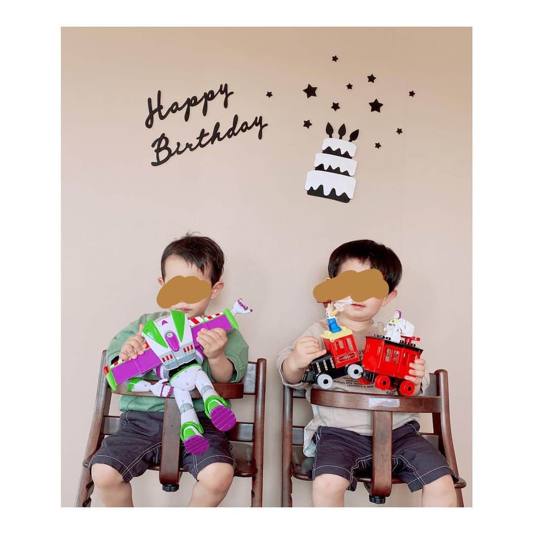 蒼井そらのインスタグラム：「2021.5.1 They celebrated their 2nd BD!!  Happy Birthday my twins!!」