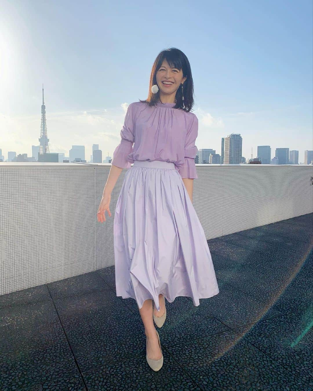 太田景子さんのインスタグラム写真 - (太田景子Instagram)「けさもサンデーLIVEをご覧いただきありがとうございました😊  気持ちよーく晴れていますが、早くも遠くの空にはモクモクモクと入道雲が育ってきました😖💦💦  今日も天気の急変にはお気をつけください⚡️  農作業、登山、ゴルフ、サッカー、釣りなど、落雷による事故が起こりやすいシチュエーションは極力避けてください。どうしても屋外活動が必要な場合は、雷の音が聞こえたり、稲光が見えたり、ヒューッと冷たい風が吹いたり、辺りが突然暗くなるなどお天気急変のサインは見逃さないようにしましょう！」5月2日 10時57分 - keiko_ota1121