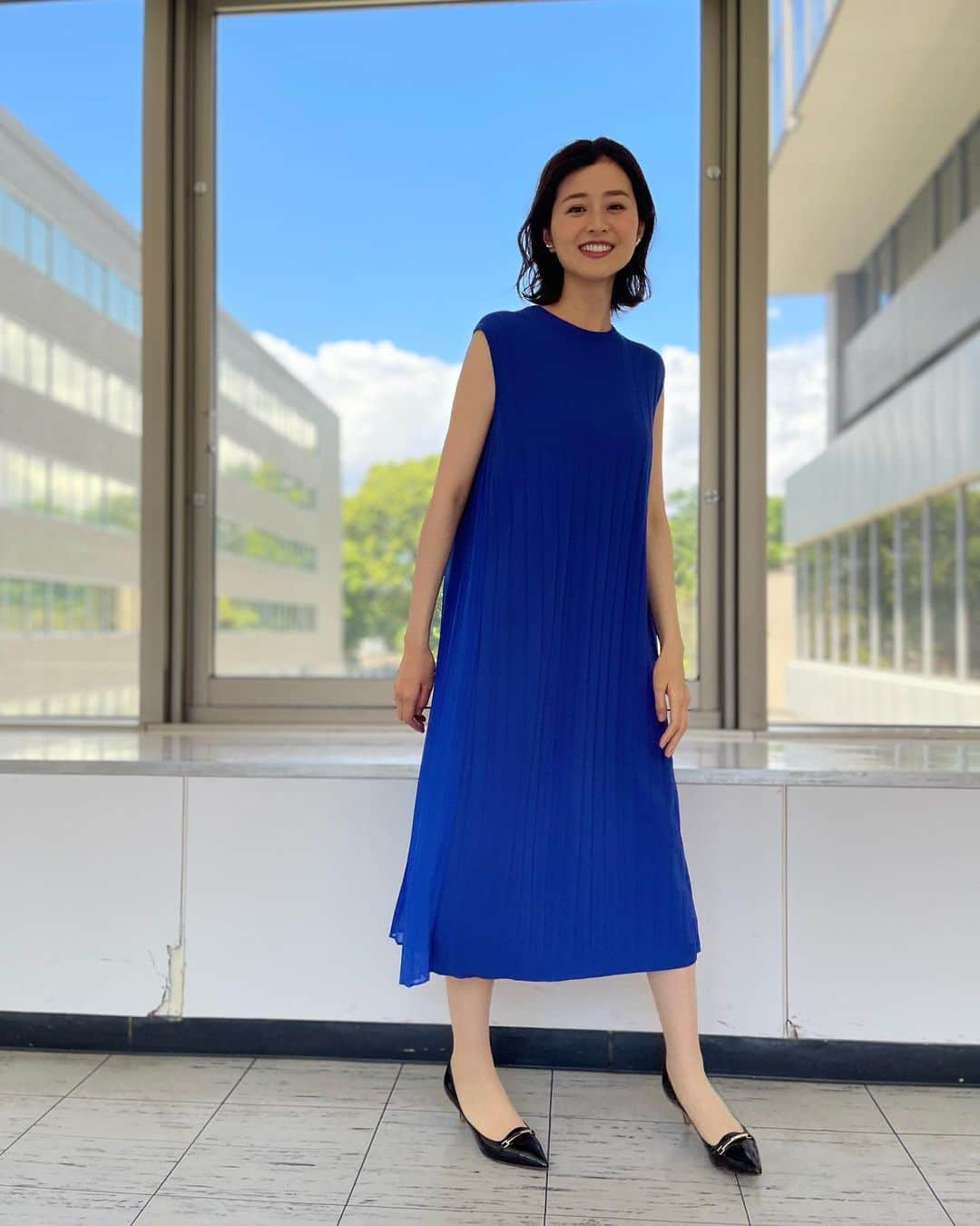 鈴木ちなみさんのインスタグラム写真 - (鈴木ちなみInstagram)「☁️💙✨ #どーもNHK  dress...@graceclassofficial shoes...@dianashoespress」5月2日 15時44分 - chinami_suzuki0926