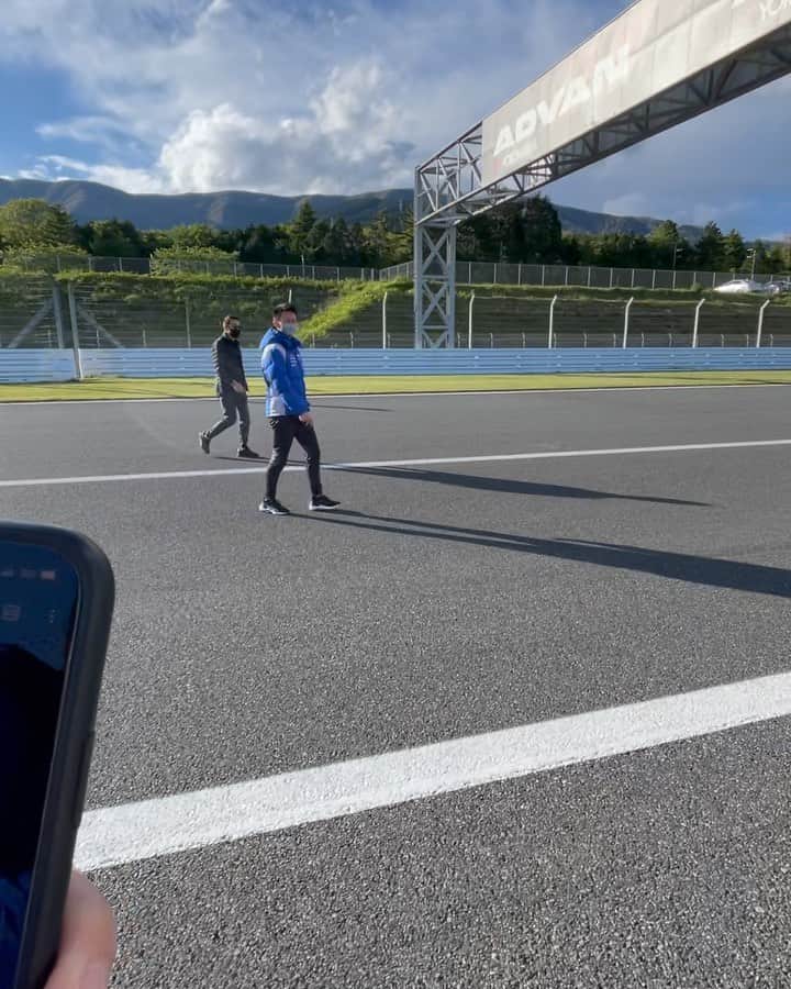 松下信治のインスタグラム：「#whatsyourname 😂😂 #kazukin 🔊🔊」