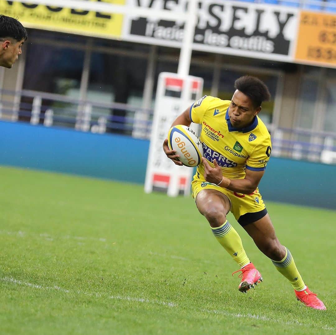 のインスタグラム：「Important win!  シーズン終盤だけど全く気が抜けない！  #asm」