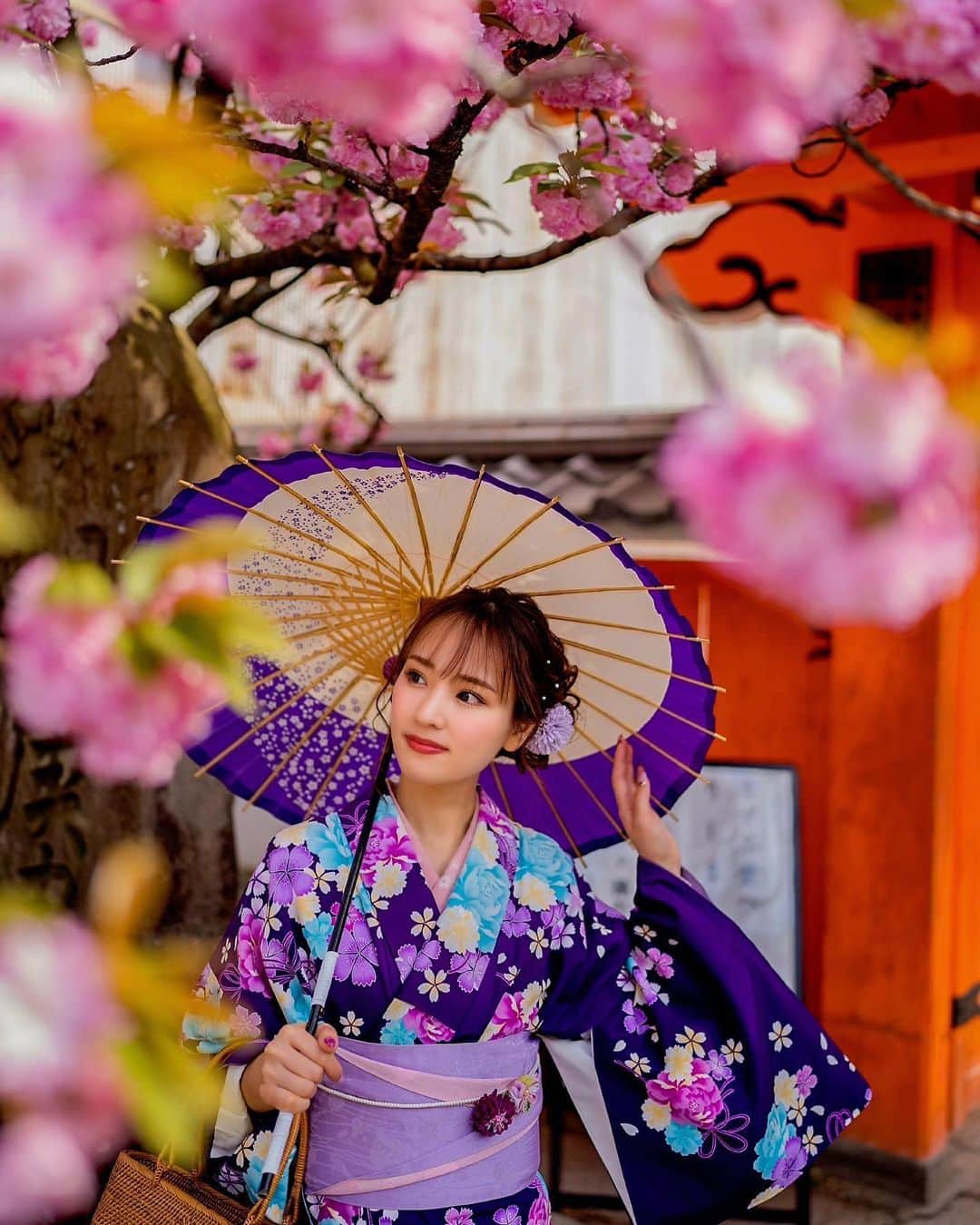 中尾みほさんのインスタグラム写真 - (中尾みほInstagram)「・ ・ ・ kyoto ・ ・ ・ #日本#京都#着物#モデル#着物モデル #関西モデル#ママモデル#和歌山 #中尾みほ#ムービー#ムービー作成 #CM#kyoto#Japan#model#kimono」5月2日 19時11分 - mihochan18