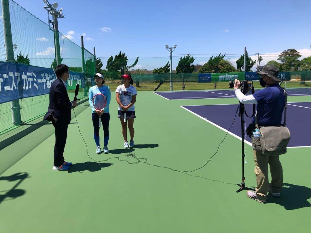 尾崎里紗のインスタグラム：「素晴らしいハードコートが6面😆﻿ ﻿ ﻿ ﻿ ﻿ ﻿ #glico ﻿ #powerproduction ﻿ #head ﻿ #headtennis_official﻿ #headjapan﻿ #teamhead ﻿ #asicstennis﻿ #teamasics ﻿ #imoveme﻿ #onitsukatiger ﻿ #株式会社タイド ﻿ #TIDE. ﻿ #gram3 ﻿ #グラムスリー ﻿ #tbc_aesthetic ﻿ #エステ ﻿ #エステティックtbc ﻿ #尾崎里紗 ﻿ #risaozaki ﻿ #tennis ﻿ #tennisplayer ﻿ #テニス ﻿ #fitness ﻿」