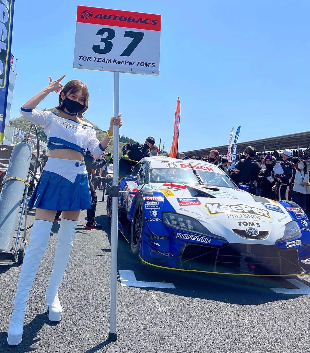 後藤佑紀さんのインスタグラム写真 - (後藤佑紀Instagram)「. 明日からいよいよSUPERGT Rd.2@富士スピードウェイ . ドライバーは平川亮選手と阪口晴南選手です！ . 37号車 KeePer TOM'S GR Supraの応援を よろしくお願いします✌️🖐 . . #KeePer #keeper技研株式会社 #tomsracing #TOYOTA #KeePerエンジェルズ #supra #スープラ #supergt #supergt2021  #カーコーティング #カーコーティング専門店 #洗車 #レースクイーン #富士スピードウェイ」5月2日 21時45分 - kinochan0219