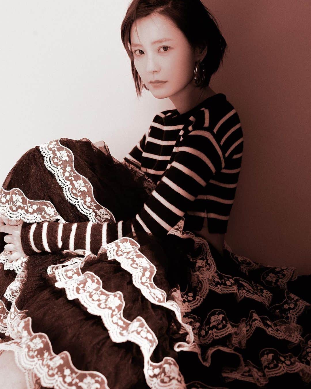 チョン・ユミさんのインスタグラム写真 - (チョン・ユミInstagram)「🤎」5月3日 12時41分 - _jungyumi