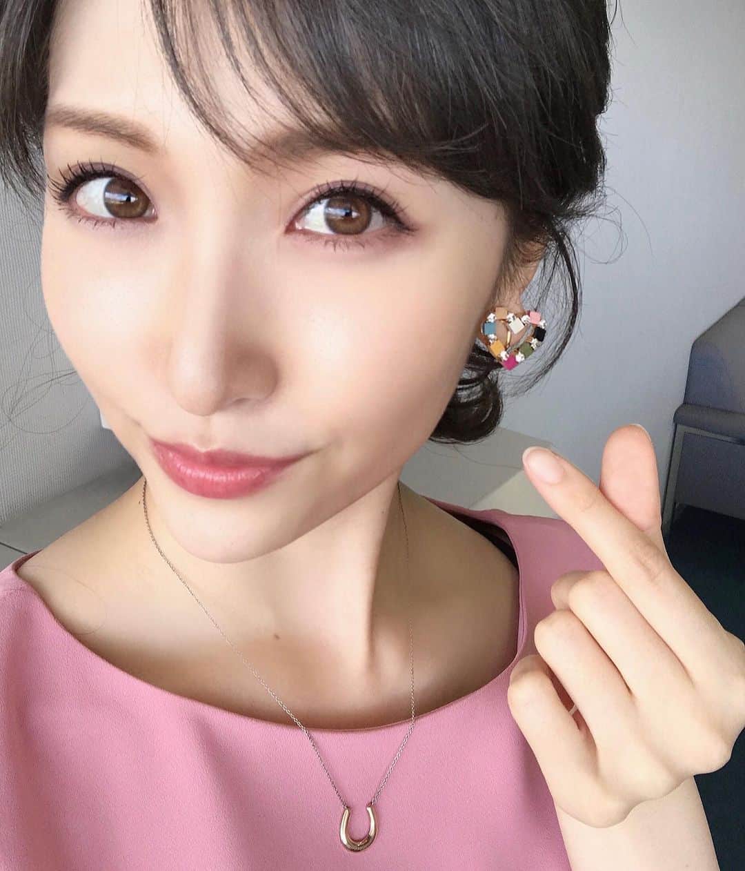 横山ルリカさんのインスタグラム写真 - (横山ルリカInstagram)「. #earrings  #ハートイヤリング #きゅんです  #💓💓💓」5月3日 13時21分 - rurika_yokoyama_official