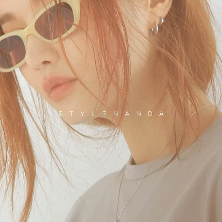 パク・ソラのインスタグラム：「@stylenanda_korea 🤍」