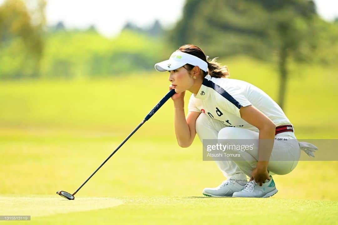 鶴岡果恋のインスタグラム：「.  燃やせ闘魂...🔥🔥 .  #フジサンケイレディス #Panasonicオープン #jlpga #andperse #titleist」
