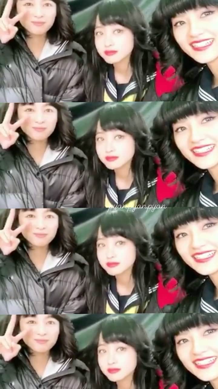 女優と俳優のインスタグラム：「☺️☺️ ・  #清野菜名  #橋本環奈  #若月佑美」
