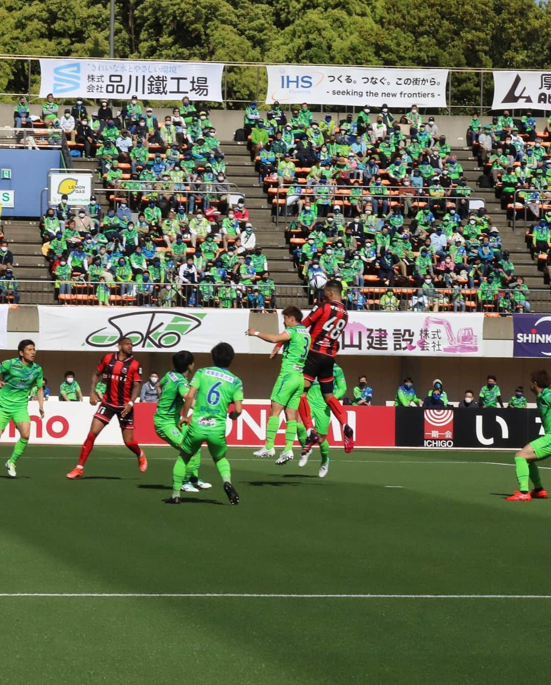 ジェイ・ボスロイドさんのインスタグラム写真 - (ジェイ・ボスロイドInstagram)「Recovery today… the team is in good spirits and we are preparing for Tosu in the cup!  Back at the #sapporodome , let’s get the win that can lead us onto a tough game away at Tokushima..   #consadole#team#together#win#belief#determination#striveforgreatness#blessed#hardwork#dedication#soccer#football#training#japan#jleague#adidas#adidastokyo」5月3日 16時08分 - jaybothroyd