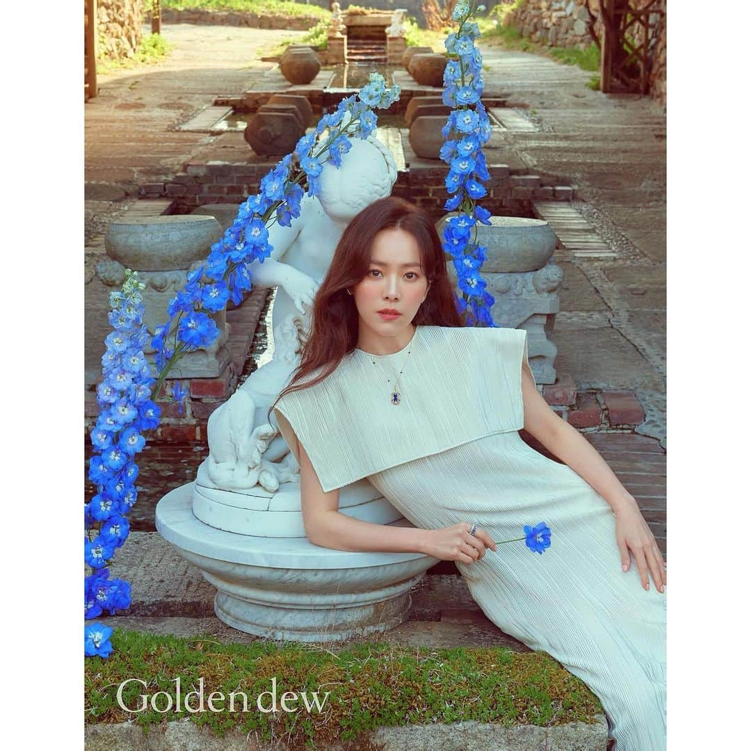 ハン・ジミンさんのインスタグラム写真 - (ハン・ジミンInstagram)「. Goldendew 2021 Giverny collection 🌸💎🌼 . #골든듀 #💜 #💍」5月3日 16時32分 - roma.emo