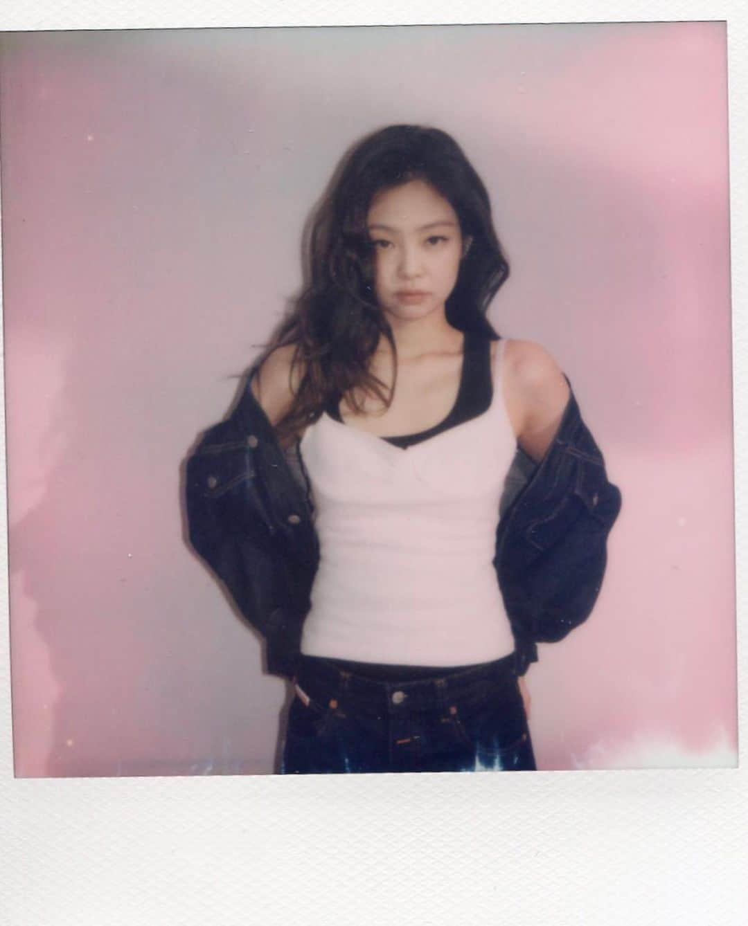 ジェニーさんのインスタグラム写真 - (ジェニーInstagram)「캘득🧡」5月18日 12時24分 - jennierubyjane