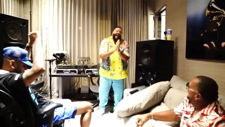 のインスタグラム：「My brothers. 🙏🏻 @djkhaled @timbaland @therealswizzz」