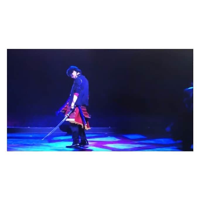 猪野広樹のインスタグラム：「舞台刀剣乱舞5周年おめでとうございます！　たまに公演見返してます…！」