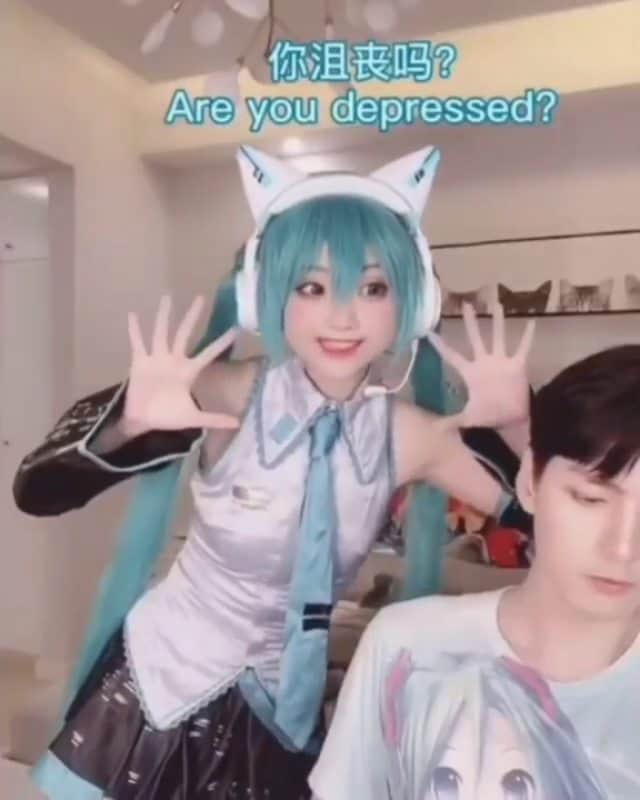 初音ミクのインスタグラム：「Miku antidepressants #Mikumonday」