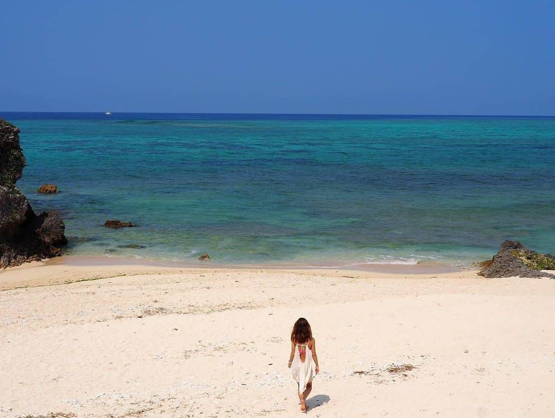 林真唯さんのインスタグラム写真 - (林真唯Instagram)「My 33rd birthday trip🏝💕 Best Okinawa trip ever!!! #latergram #nofilter #okinawatrip」5月4日 17時52分 - mysocaldays