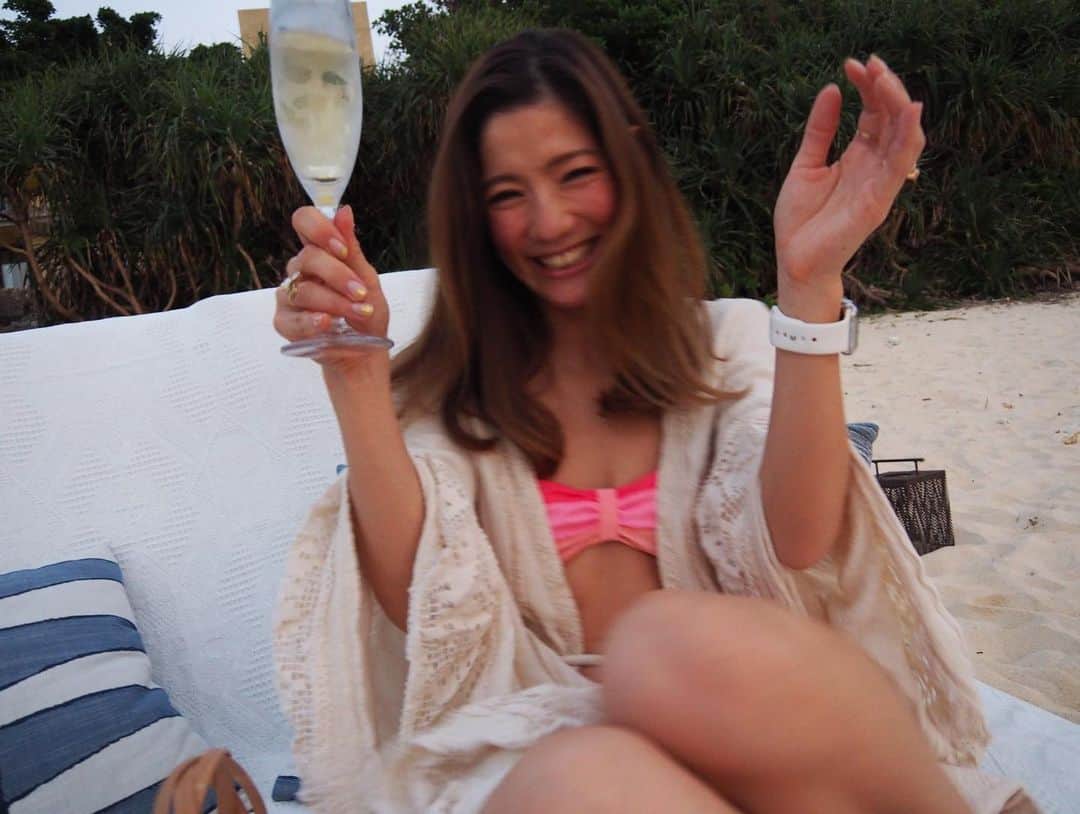 林真唯さんのインスタグラム写真 - (林真唯Instagram)「My 33rd birthday trip🏝💕 Best Okinawa trip ever!!! #latergram #nofilter #okinawatrip」5月4日 17時52分 - mysocaldays