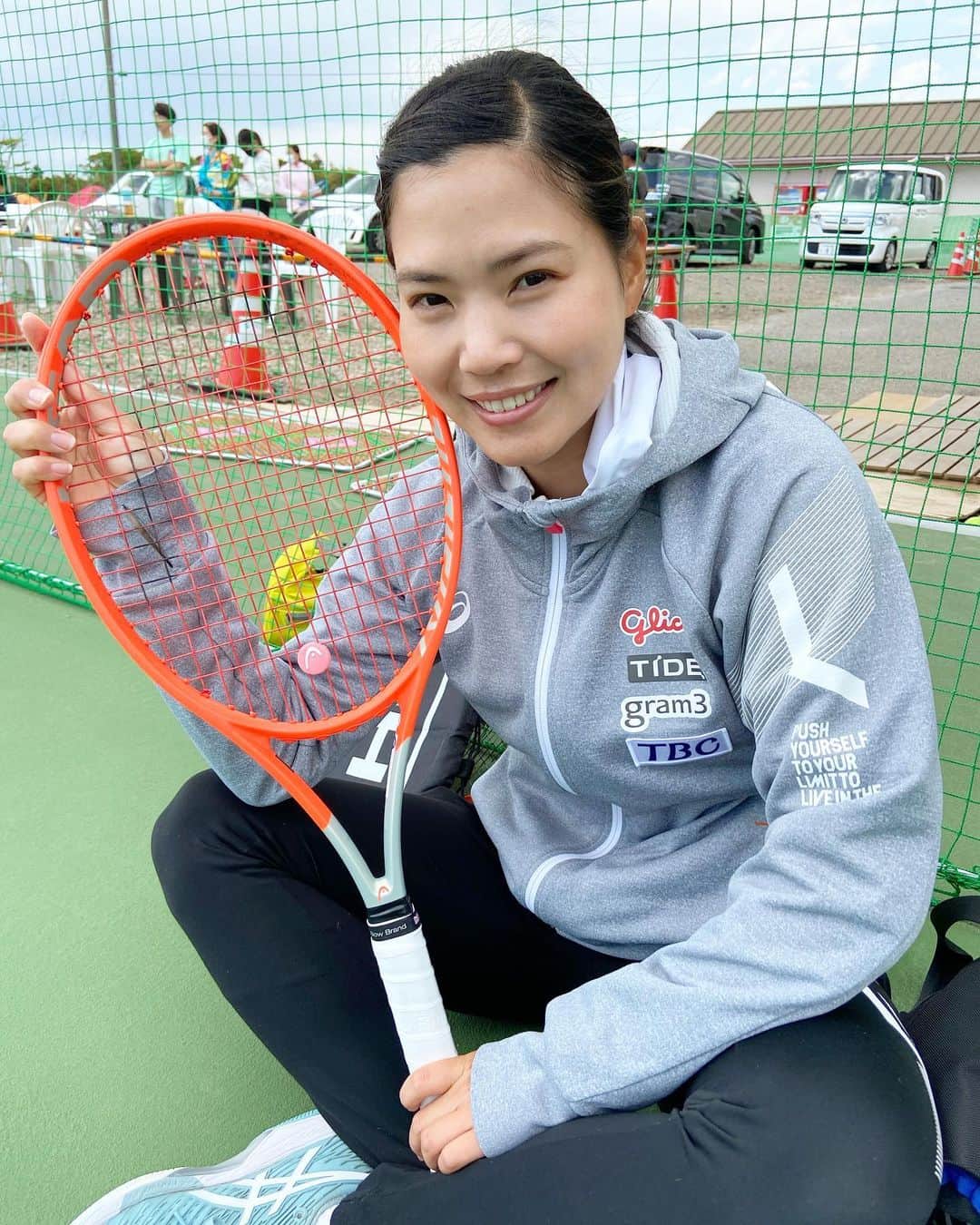尾崎里紗のインスタグラム：「😊✨☀️﻿ ﻿ ﻿ ﻿ ﻿ ﻿ #glico ﻿ #powerproduction ﻿ #head ﻿ #headtennis_official﻿ #headjapan﻿ #teamhead ﻿ #asicstennis﻿ #teamasics ﻿ #imoveme﻿ #onitsukatiger ﻿ #株式会社タイド ﻿ #TIDE. ﻿ #gram3 ﻿ #グラムスリー ﻿ #tbc_aesthetic ﻿ #エステ ﻿ #エステティックtbc ﻿ #尾崎里紗 ﻿ #risaozaki ﻿ #tennis ﻿ #tennisplayer ﻿ #テニス ﻿ #fitness ﻿」