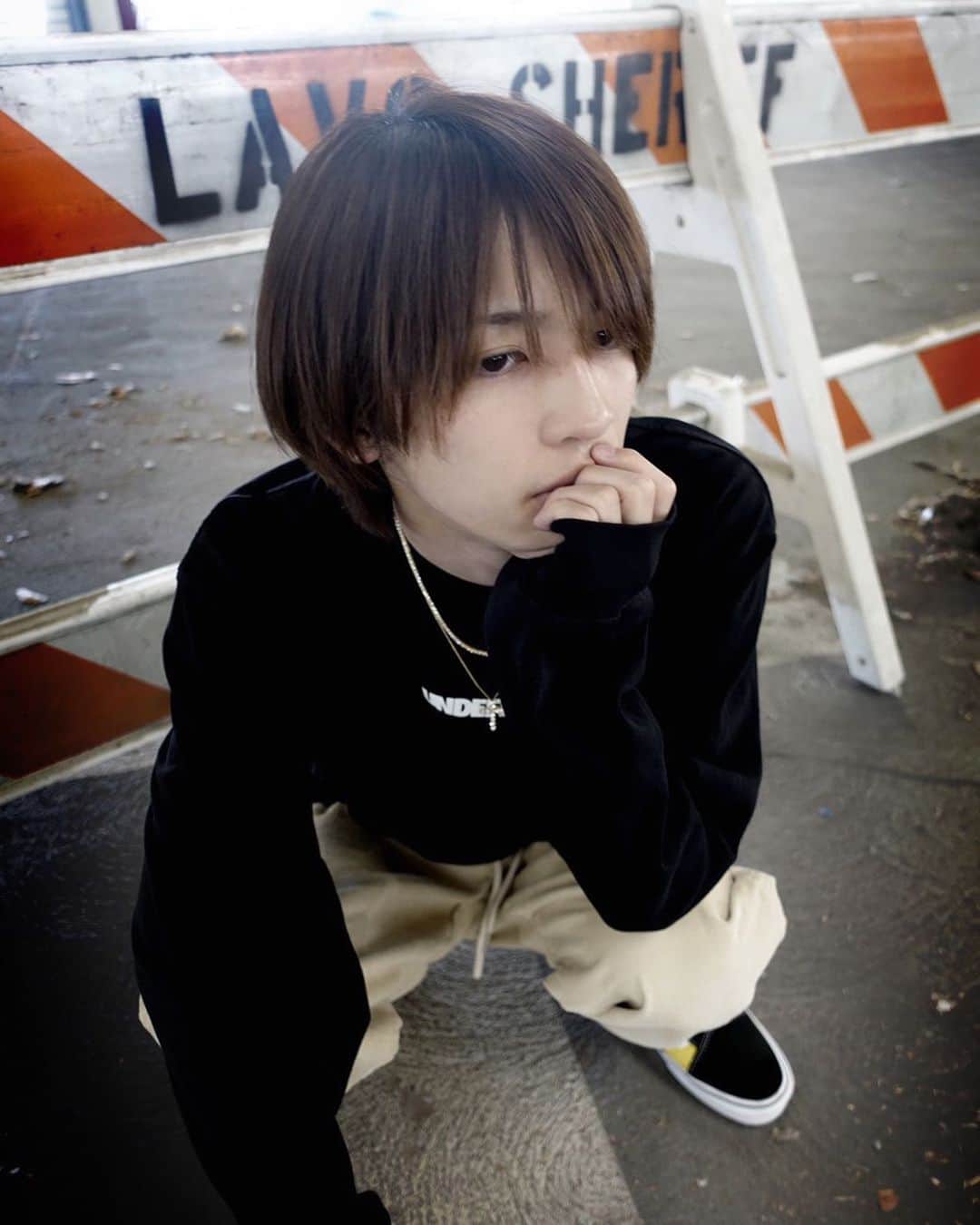 岩橋玄樹のインスタグラム：「最近はずっと英語を勉強しています！　 やっぱり英語は必要ですね！ 勉強は大嫌いだけど、将来のために頑張ります！  アメリカにいると日本が恋しくなります。笑 でも日本にいるとアメリカも恋しくなります。 困りますね笑  ドラえもんが欲しいです。  I've been studying English lately!  I have found that English is necessary.  I never liked studying, but I'll do my best for the future!  I miss Japan when I'm in America.  Lol But when I'm in Japan, I miss America too.  I'm in trouble lol   I need Doraemon.  #イワチえもん #イワチデモドア #ドラえもん #実はドラミちゃんが好き」