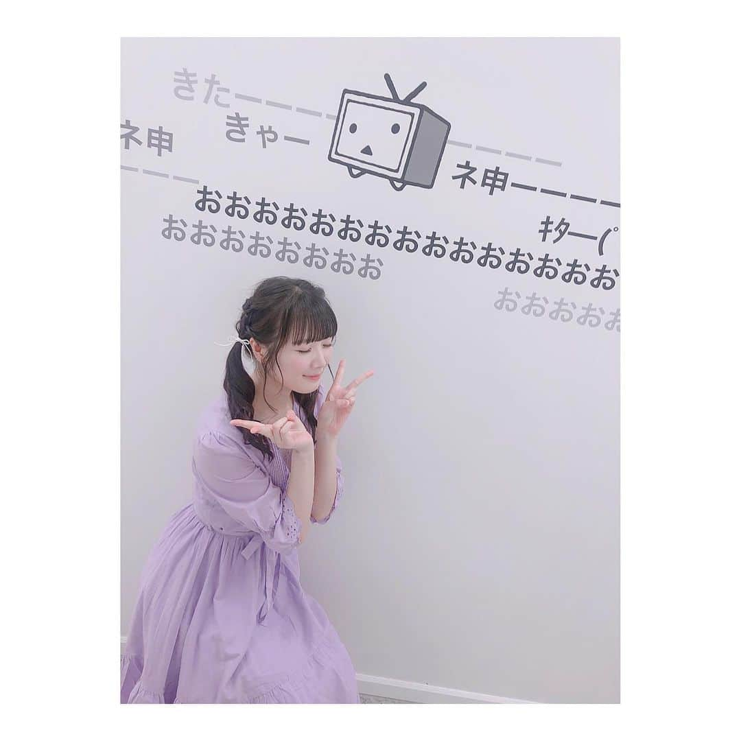 高橋麻里のインスタグラム：「. この前ニコニコ生放送に 出演させていただいたときの♡ 壁がめちゃかわいかったぁ‎₍ ᐢ. ̫ .ᐢ ₎ . . ニコニコテレビちゃん📺 . . この日のワンピもめちゃお気に入り！！！！！春やなぁ、、！！ . . . #niconico #ニコニコ生放送  #ニコニコテレビちゃん #📺」