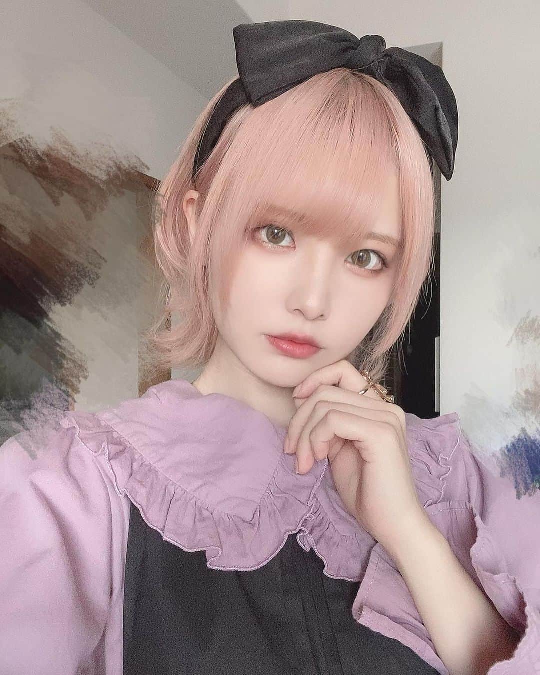 のインスタグラム：「୨୧ doll code ୨୧ ㅤ ㅤ ㅤ ㅤ ㅤ #ss #自撮り #japanese #japanesegirl #cute #girl #me #selfie #follow #followｍe #粉我 #좋아요 #팔로미 #셀카 #love #fashion #ファッション #お洒落さんと繋がりたい #ootd #コーデ #コーディネート #coordinate #lolita #로리타 #로리타패션 #Lo娘 #蘿莉 #蘿莉塔」