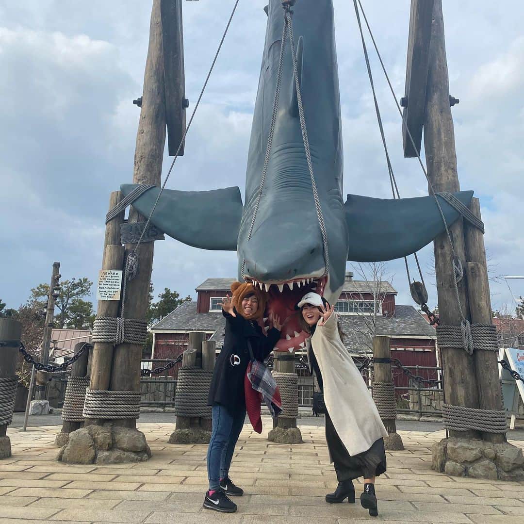 のインスタグラム：「りり誕生日おめでとう❤️ 素敵な一年になりますように😊 これからもたくさん思い出つくろうねっ！🥰 それとお互い頑張ろう✊ (@ririsadoyama )」