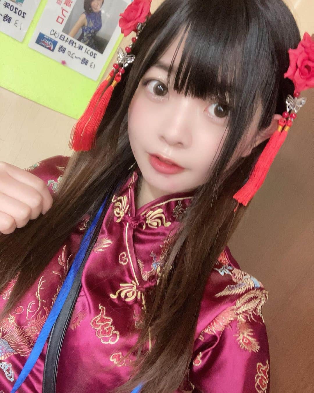 柚月彩那のインスタグラム：「過去一相性のいい雀荘小岩RAKURAKU様。 5-1-0-1 いつかプライベートでいきます。笑」