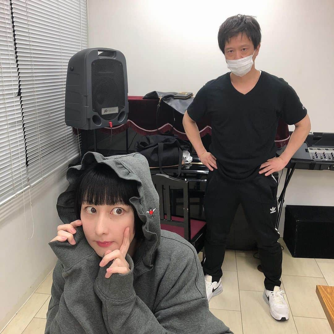 鳥居みゆきさんのインスタグラム写真 - (鳥居みゆきInstagram)「まもなくニコ生 今日はエルシャラカーニせいわさんの回」5月5日 18時52分 - toriimiyukitorii