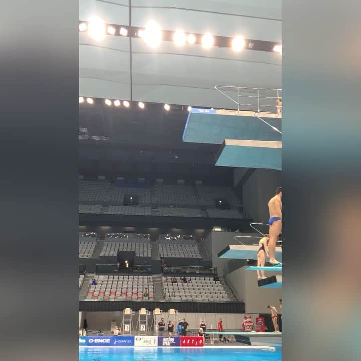 玉井陸斗のインスタグラム：「W杯決勝前の練習  1ヶ月ぶりに飛んだ1本目 ちなみに試合では久しぶりに飛んで2本目❗️決勝で109飛んで正解だったと思う。試合でも決めたかったな…   #diving #W杯 #Worldcup #五輪 #飛込  #」