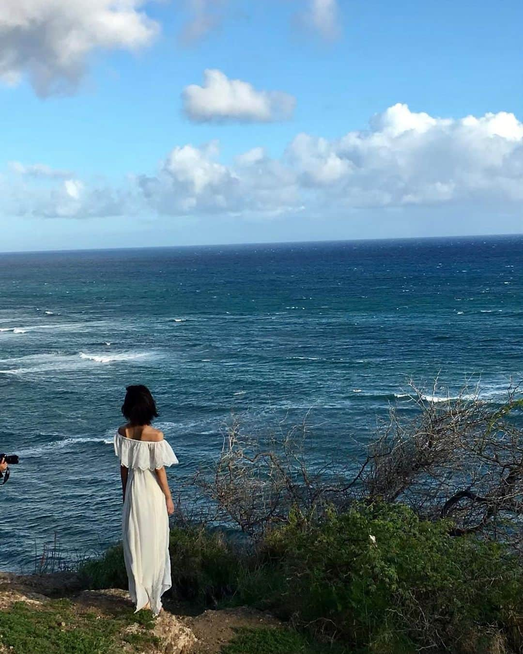 岡副麻希さんのインスタグラム写真 - (岡副麻希Instagram)「.﻿ オフショット🐬💙﻿ ﻿ ﻿ 発売当時はSNSをしていなかったのでマネージャーさんがLINEアルバムにいれてくれていた写真たちを引っ張ってきました笑﻿ ﻿ #makimermaid#ハワイ﻿ ﻿ ﻿」5月5日 21時05分 - maki_okazoe_official