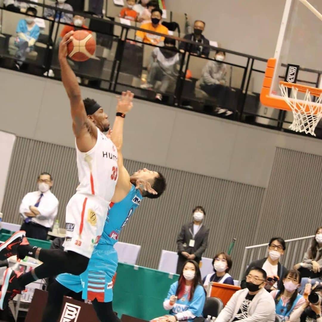 アイラ・ブラウンのインスタグラム：「2 more games remaining😤😤 #2020-2021 Season #bodycount #bleague #gonzaga #blessedbeyondmeasure #texas」