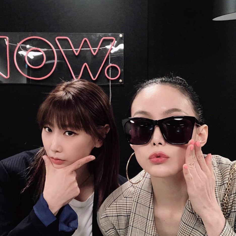 Brown Eyed Girlsさんのインスタグラム写真 - (Brown Eyed GirlsInstagram)「[#JeA #MIRYO] 오랜만에 뭉친 두 언니🕶️  네이버 NOW. studio문나잇🌙에 뜬 제아와 미료 둘이라 더 솔직하고 화끈했던 토크❗️❗️  다음에 또 함께해줘요❤️  #제아 #미료 #브라운아이드걸스 #브아걸 #BrownEyedGirls #BG #네이버나우 #studio문나잇」5月5日 22時23分 - browneyedgirls_official