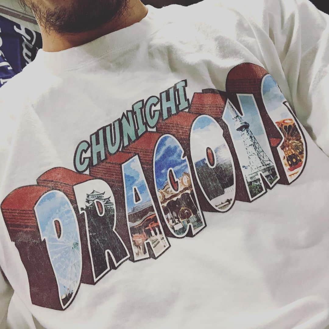 祖父江大輔のインスタグラム：「#tshirt  #J #holy #present @junki_itoh  @hijiri138」