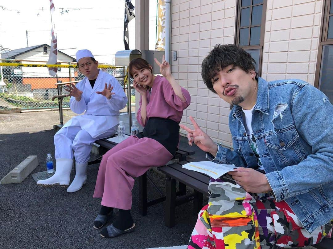 日本テレビ「THE突破ファイル」さんのインスタグラム写真 - (日本テレビ「THE突破ファイル」Instagram)「いい感じの写真たくさんだよ集  #思い出いっぱい  #スピードワゴンの井戸田師匠も出演 #高田秋さまも再び #今日の王林ちゃんのオフショットも #突破ファイル  #突破ジャック」5月6日 16時06分 - toppa_ntv_official