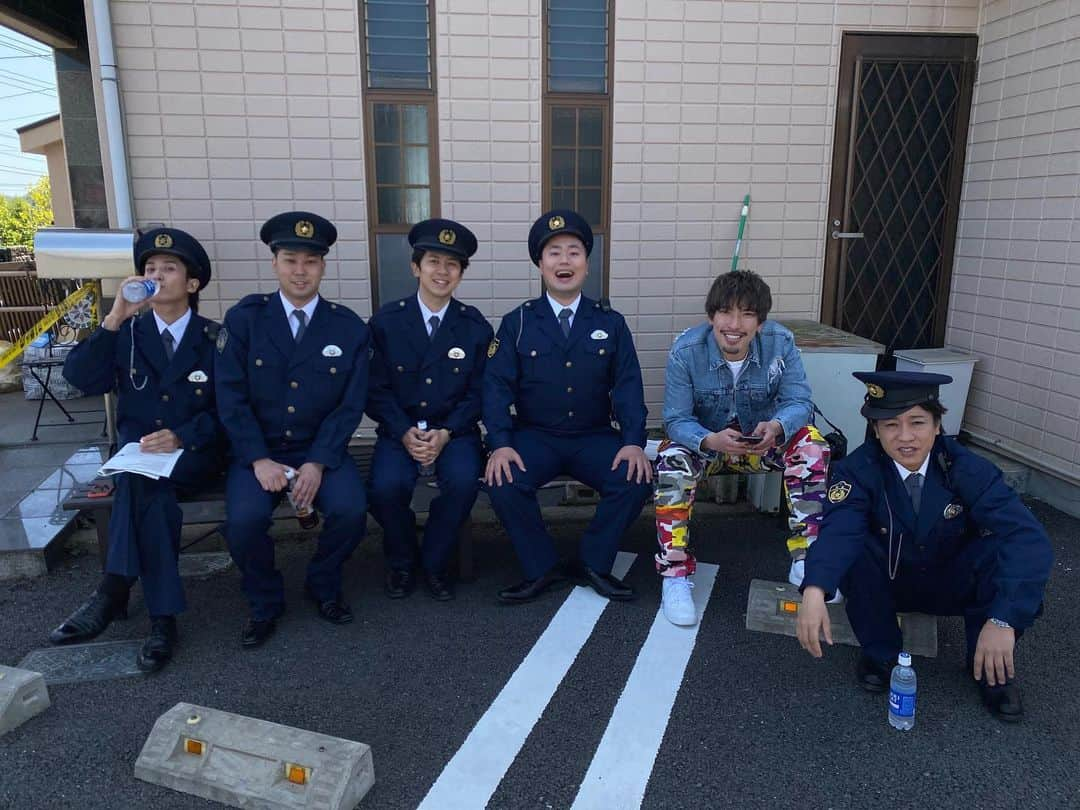 日本テレビ「THE突破ファイル」さんのインスタグラム写真 - (日本テレビ「THE突破ファイル」Instagram)「いい感じの写真たくさんだよ集  #思い出いっぱい  #スピードワゴンの井戸田師匠も出演 #高田秋さまも再び #今日の王林ちゃんのオフショットも #突破ファイル  #突破ジャック」5月6日 16時06分 - toppa_ntv_official