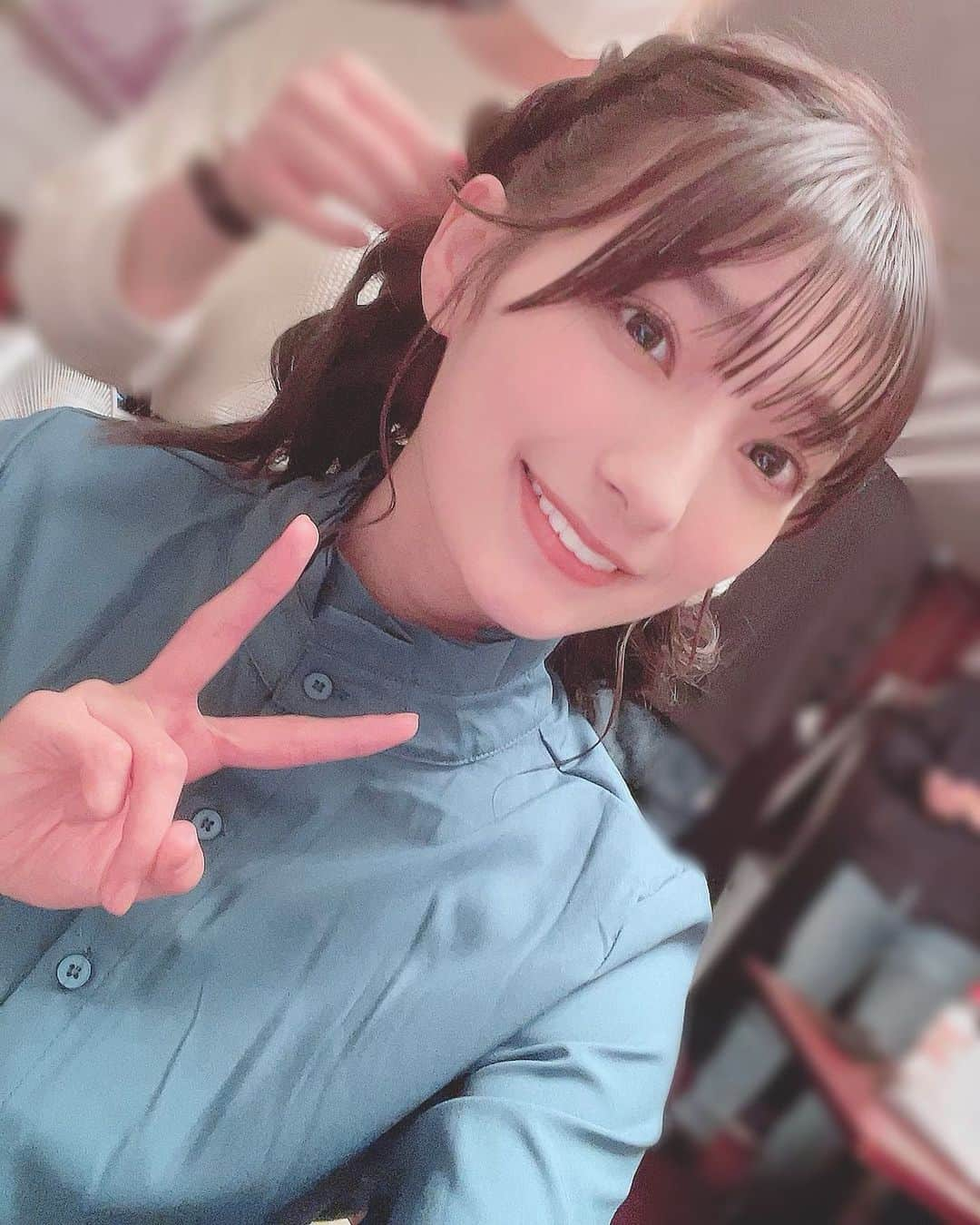 高野麻里佳のインスタグラム：「. . 今日はとある番組収録でした〜！ すっっごく貴重なお話を聞けたので 公開されたらみんなもビックリするかも！ . 情報解禁をお楽しみに〜☆ .」