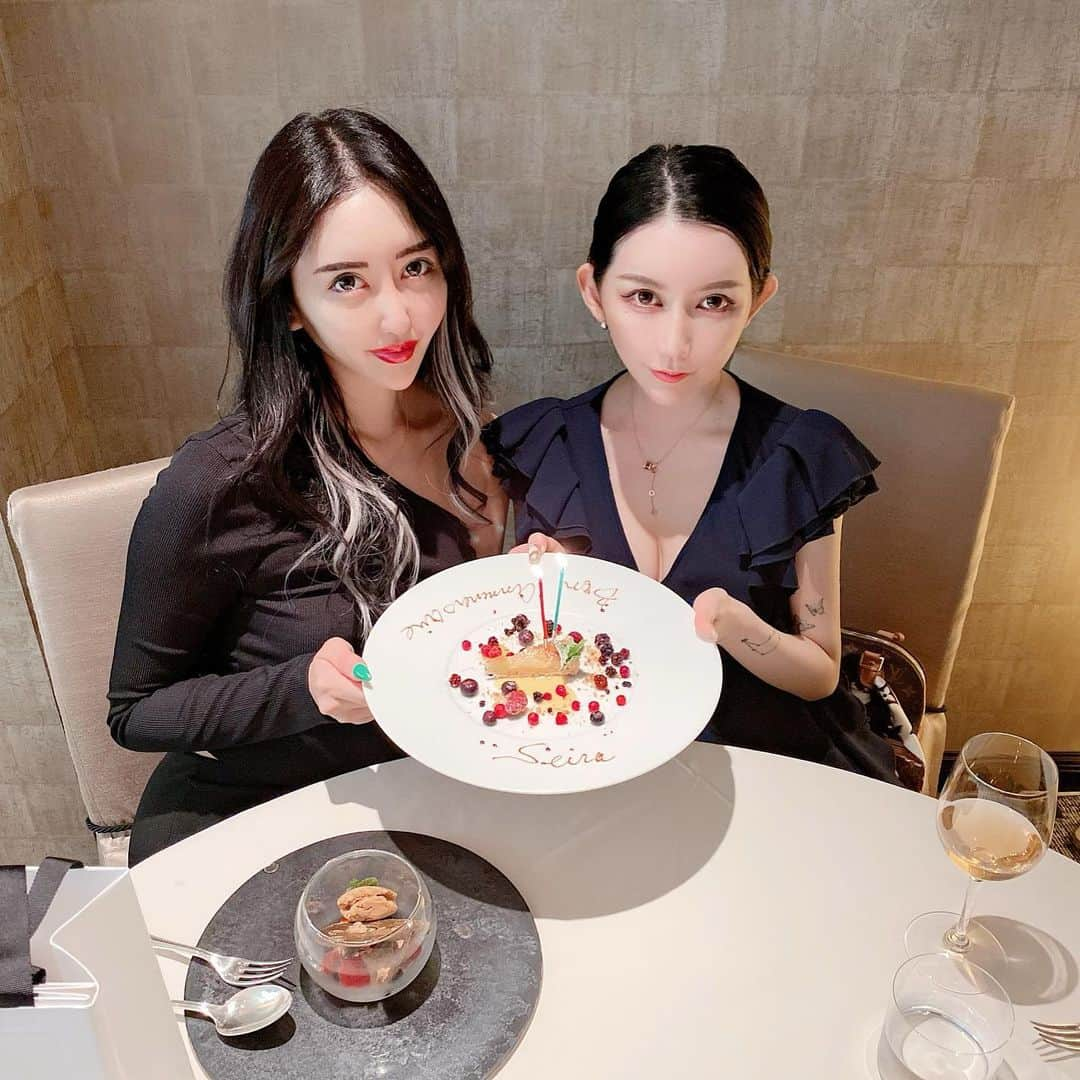 MASAMIさんのインスタグラム写真 - (MASAMIInstagram)「おめと❤️誕生日ランチした💋 ※食事中はさすがにマスク外してます👮‍♀️  @dj_seira_jpn」5月7日 12時05分 - iharamasami