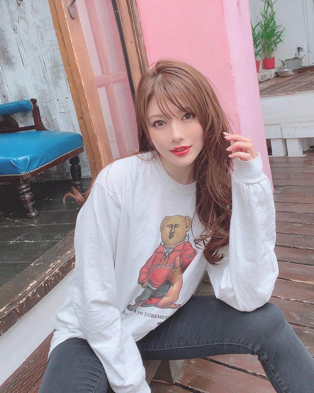相沢みなみさんのインスタグラム写真 - (相沢みなみInstagram)「お仕事終わった📸✨ . 今日は #nobose  着たよー🤍 スタッフさんも知ってて、反応してくれて嬉しかったー😚 . #博多のレイ 君送ってくれてありがとう🔥 . done for today's shooting! ⭐︎ OOTD is NOBOSE XD . #博多 #ノボセ」5月7日 18時33分 - epoint2016