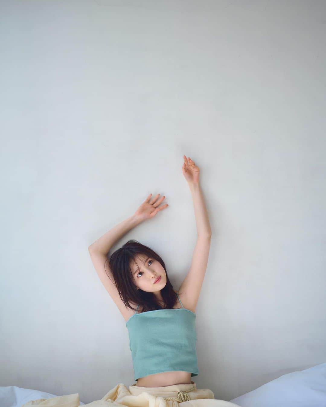 福本莉子さんのインスタグラム写真 - (福本莉子Instagram)「今日も一日お疲れ様でした☺︎ #whitegraph」5月7日 19時56分 - riko_fukumoto_