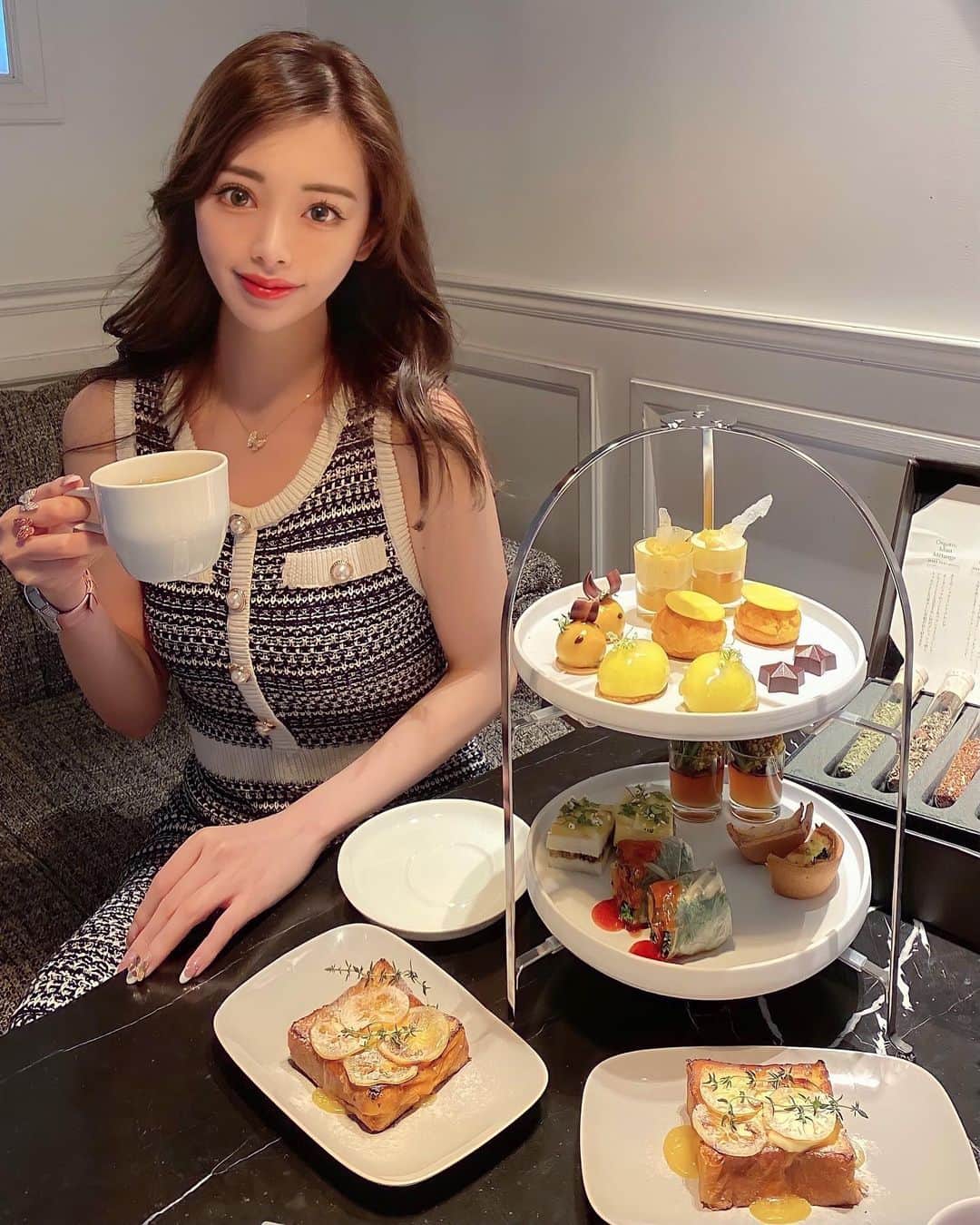 小川ももえのグルメインスタ