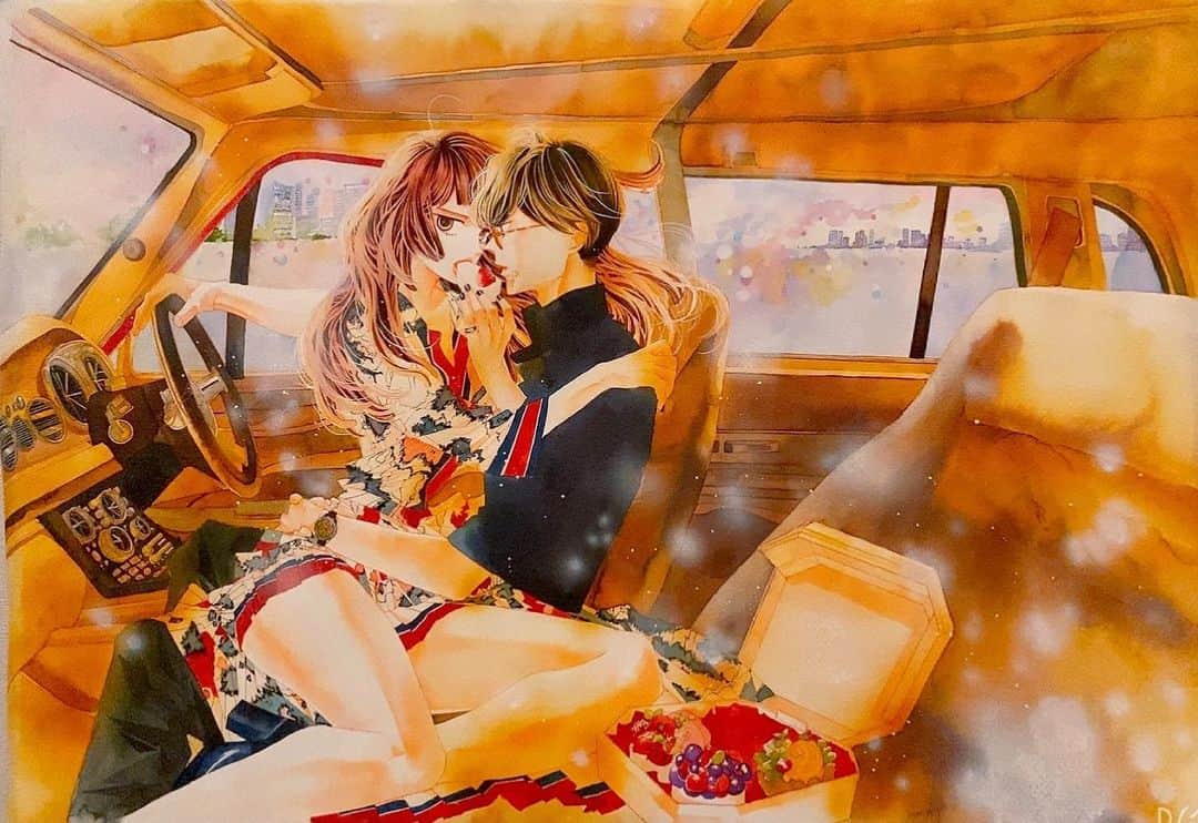 のインスタグラム：「本日フィールヤング６月号発売です📚  どうぞご覧くださいませ！  #車は停車中のイメージですのでどうぞご安心を…  #こんなんで一般道走ってたらババチョップしないと  #ゴールデンラズベリー」