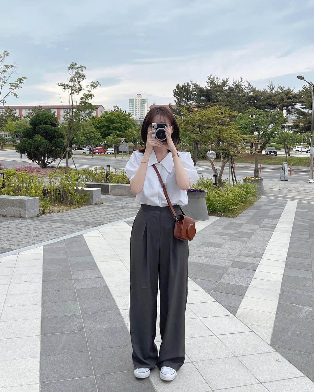 ウィ・ソンヒさんのインスタグラム写真 - (ウィ・ソンヒInstagram)「☁️🤍☁️🤍」5月8日 19時10分 - _seong_hee