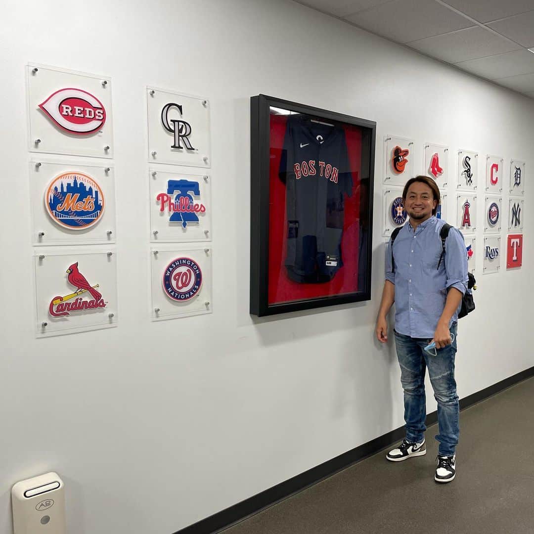 澤村拓一のインスタグラム：「1回,1安打,1失点,2ホールド目⚾️ "状態が良い"と"結果が良い"は違う。  本塁打を打たれた事よりも、四球を嫌がって心に余裕がなかったことを反省😑 打たれてから後続を断ち切った事が成長👏  チームは今日で20勝目!!⚾️ 明日も頑張ります。 Let's gooo SOX.💪🏽」